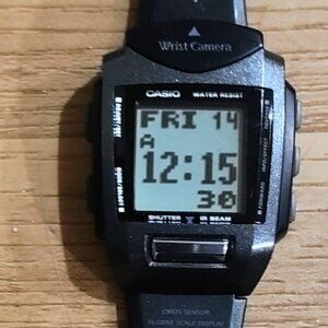 RARE VINTAGE CASIO CAMERA WRIST WATCH  MODULE NO. 2220